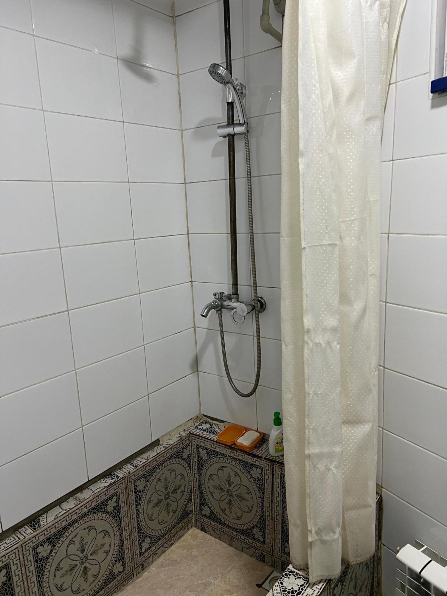 Anisa- Hostel Duşanbe Oda fotoğraf